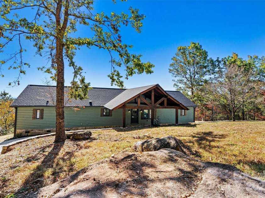 6230 Pine Ridge Drive, Connelly Springs, NC 28612.  MLS# CAR4194799, YatesRealty ID 3243. 