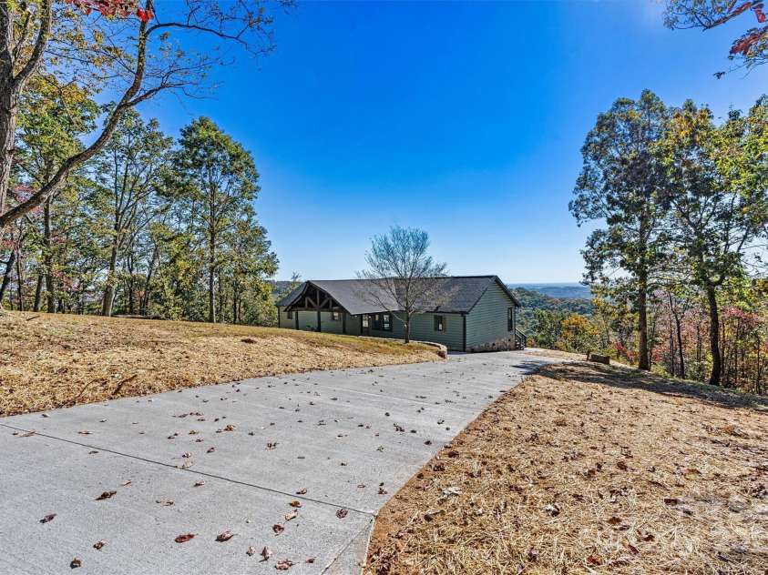 6230 Pine Ridge Drive, Connelly Springs, NC 28612.  MLS# CAR4194799, YatesRealty ID 3243. 