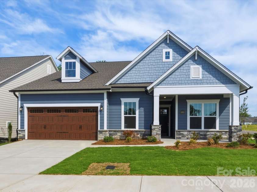 1202 Pastoral Place, Waxhaw, NC 28173.  MLS# CAR4377172, YatesRealty ID 32430. 