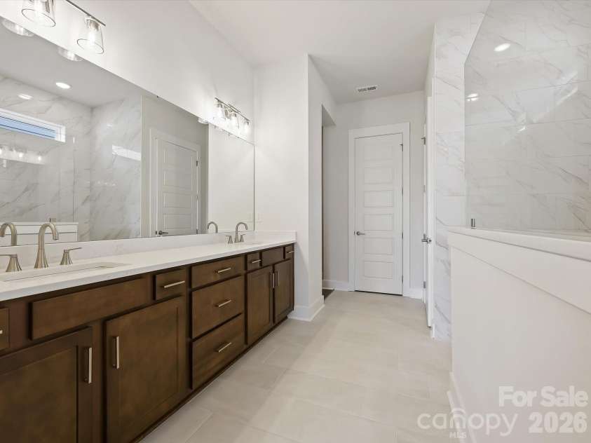 1202 Pastoral Place, Waxhaw, NC 28173.  MLS# CAR4377172, YatesRealty ID 32430. 