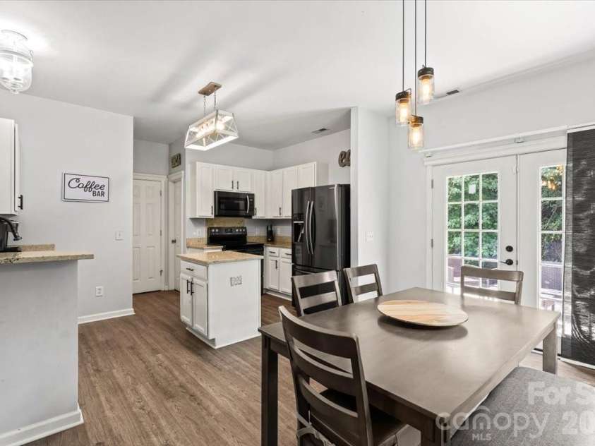9025 Davis Crossing Court, Charlotte, NC 28269.  MLS# CAR4407034, YatesRealty ID 32431. 