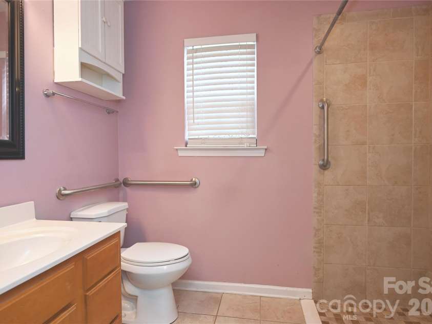 13415 Phillips Road, Matthews, NC 28105.  MLS# CAR4392259, YatesRealty ID 32434. 