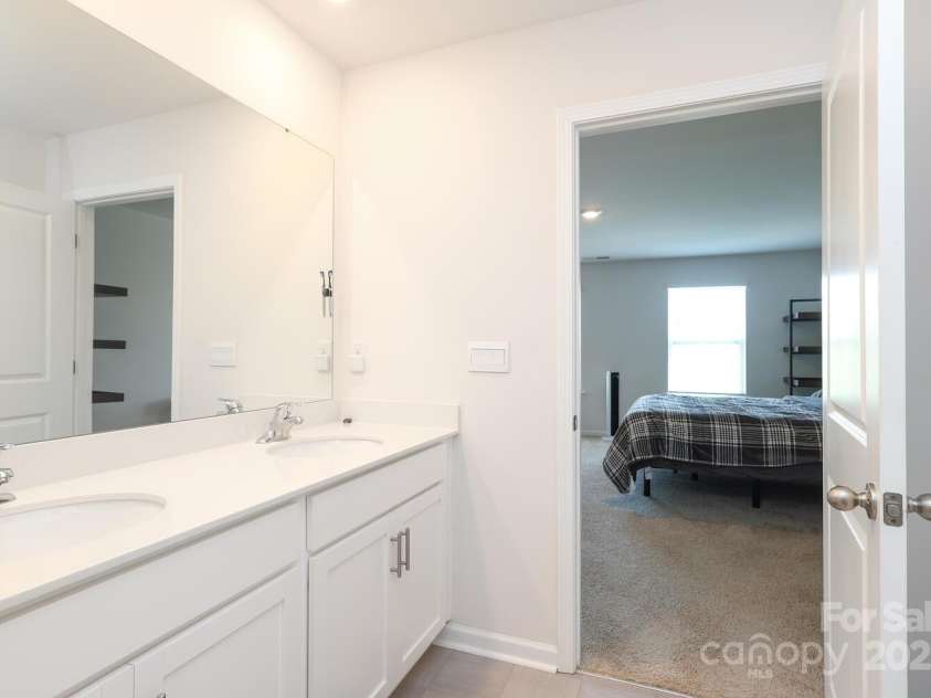 147 Atwater Landing Landing, Mooresville, NC 28117.  MLS# CAR4282145, YatesRealty ID 32436. 