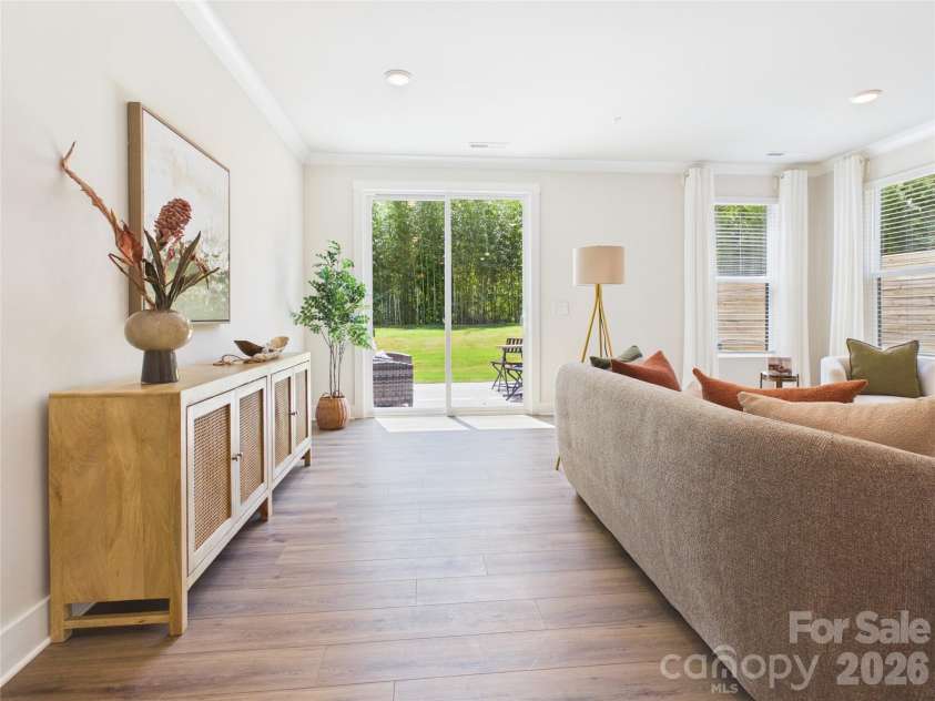 2645 Ravencroft Drive, Charlotte, NC 28208.  MLS# CAR4389902, YatesRealty ID 32436. 