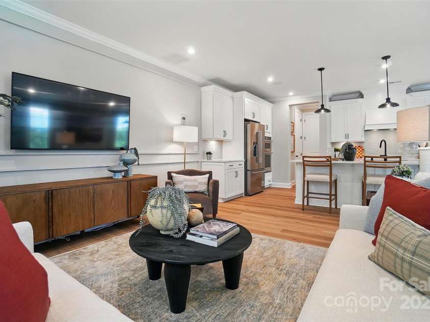12105 Lavinia Lane, Charlotte, NC 28277.  MLS# CAR4284727, YatesRealty ID 32437. Representation only of Great Room