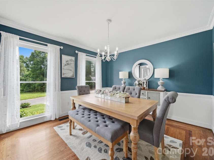 6253 Riviera Run Estates Drive, Hickory, NC 28601.  MLS# CAR4414547, YatesRealty ID 32438. 