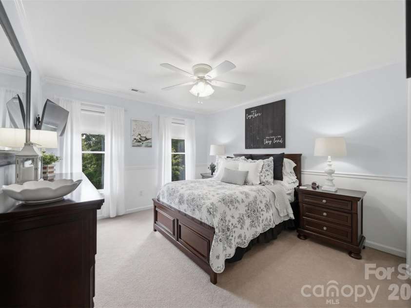 6253 Riviera Run Estates Drive, Hickory, NC 28601.  MLS# CAR4414547, YatesRealty ID 32438. 