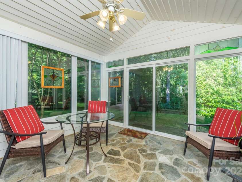 104 Llama Vista Way, Black Mountain, NC 28711.  MLS# CAR4234574, YatesRealty ID 3244. 