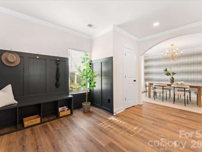 1716 Umstead Street, Charlotte, NC 28205.  MLS# CAR4334923, YatesRealty ID 3244. 