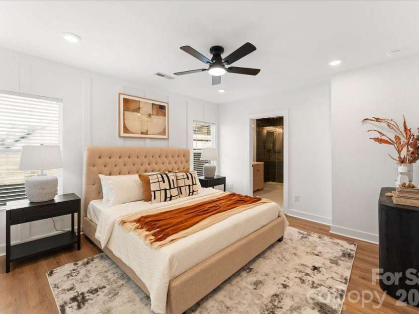 1716 Umstead Street, Charlotte, NC 28205.  MLS# CAR4334923, YatesRealty ID 3244. 