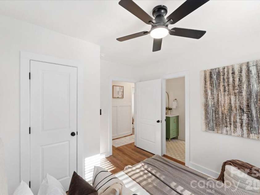 1716 Umstead Street, Charlotte, NC 28205.  MLS# CAR4334923, YatesRealty ID 3244. 