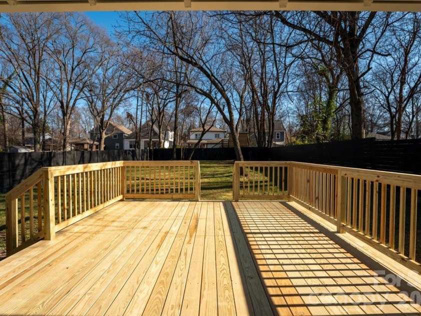 1716 Umstead Street, Charlotte, NC 28205.  MLS# CAR4334923, YatesRealty ID 3244. 