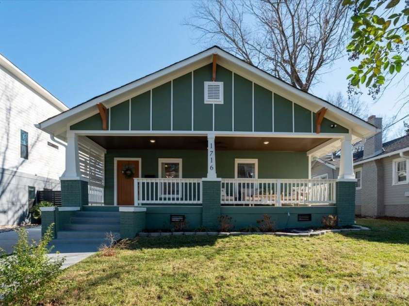 1716 Umstead Street, Charlotte, NC 28205.  MLS# CAR4334923, YatesRealty ID 3244. 