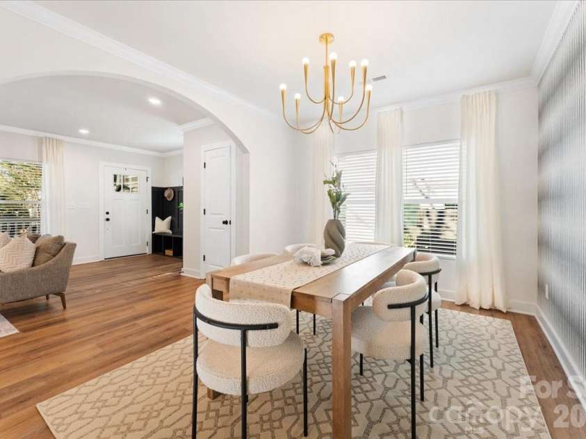 1716 Umstead Street, Charlotte, NC 28205.  MLS# CAR4334923, YatesRealty ID 3244. 