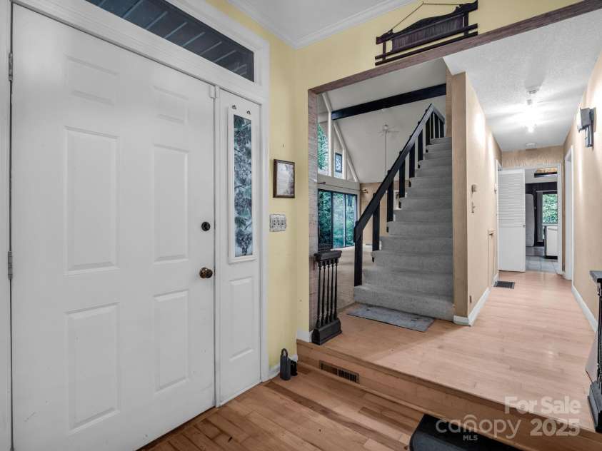 421 Chickadee Lane, Brevard, NC 28712.  MLS# CAR4279662, YatesRealty ID 3244. 