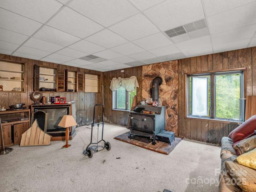 421 Chickadee Lane, Brevard, NC 28712.  MLS# CAR4279662, YatesRealty ID 3244. 
