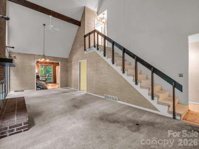 421 Chickadee Lane, Brevard, NC 28712.  MLS# CAR4279662, YatesRealty ID 3244. 