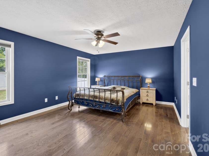 1590 Mayfair Drive, Conover, NC 28613.  MLS# CAR4394287, YatesRealty ID 32441. 