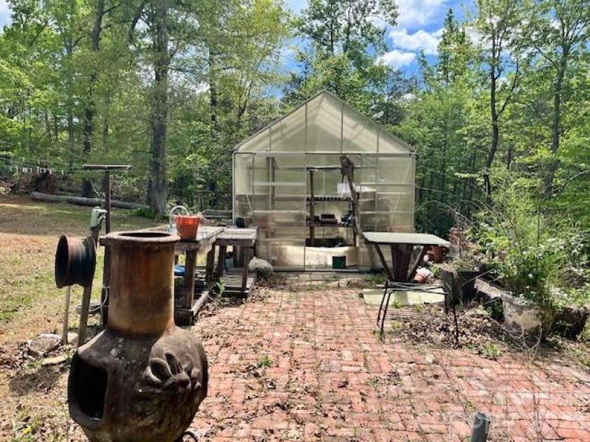 6702 Gold Mine Road, Morganton, NC 28655.  MLS# CAR4371816, YatesRealty ID 32442. Greenhouse