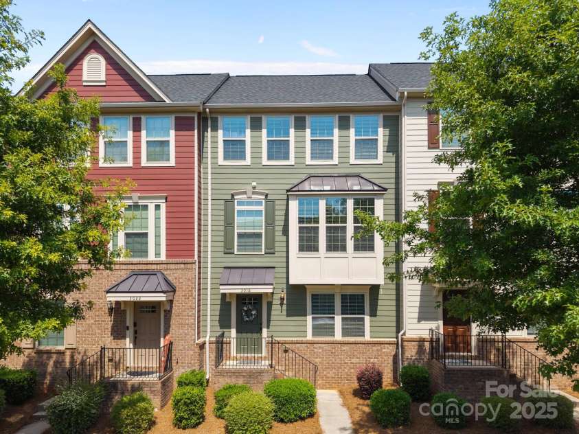 3018 Potomac River Parkway, Charlotte, NC 28217.  MLS# CAR4284593, YatesRealty ID 32443. 