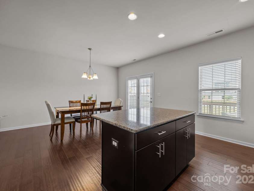 3018 Potomac River Parkway, Charlotte, NC 28217.  MLS# CAR4284593, YatesRealty ID 32443. 