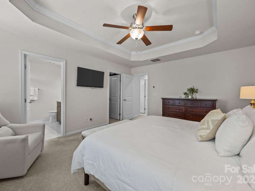 3018 Potomac River Parkway, Charlotte, NC 28217.  MLS# CAR4284593, YatesRealty ID 32443. 