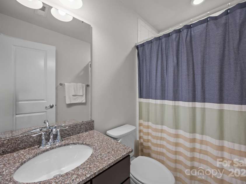 3018 Potomac River Parkway, Charlotte, NC 28217.  MLS# CAR4284593, YatesRealty ID 32443. 