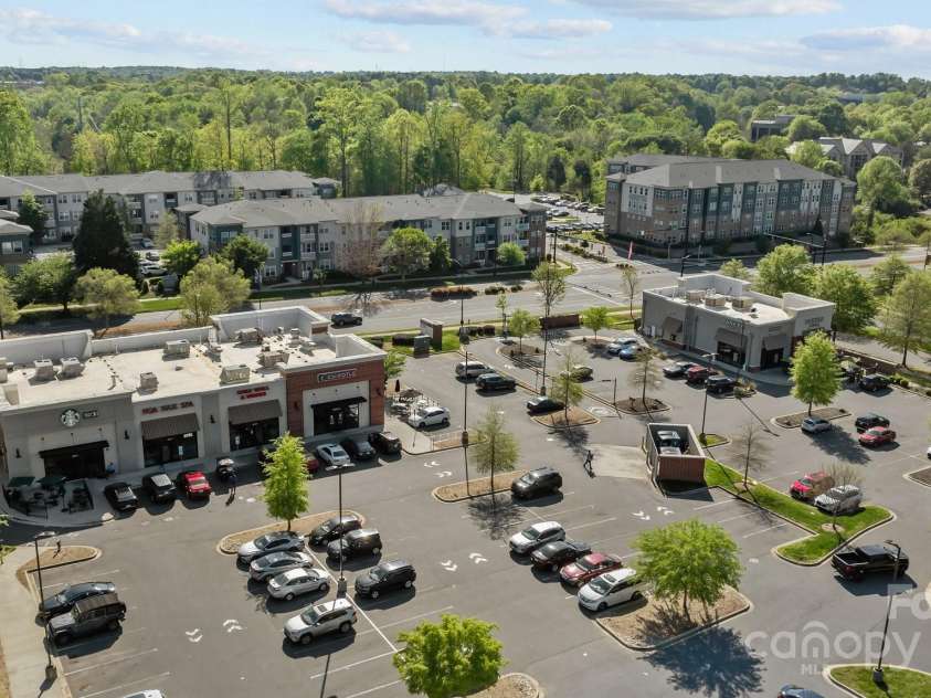 3018 Potomac River Parkway, Charlotte, NC 28217.  MLS# CAR4284593, YatesRealty ID 32443. Starbucks, Chipotle and Panera (plus some) are at the entrance to City Park!
