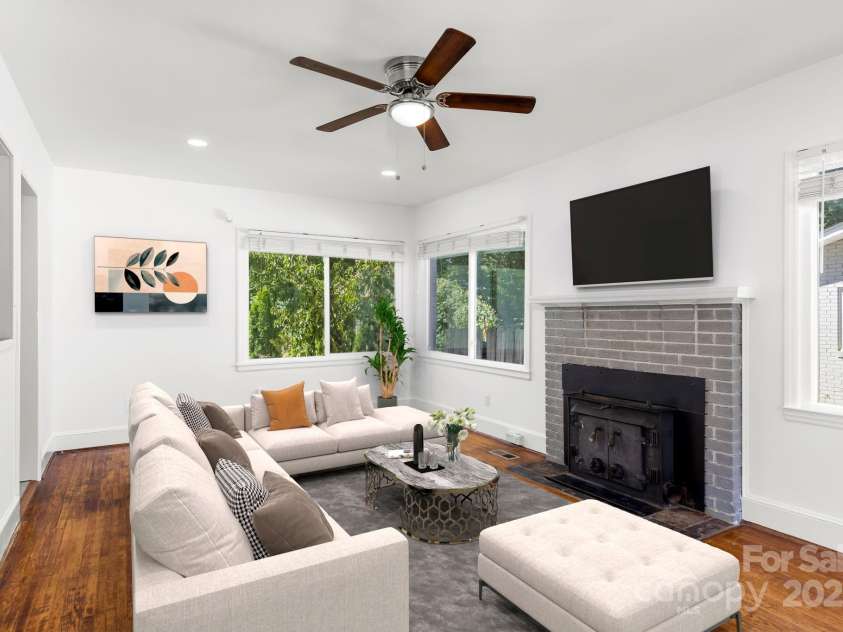 5440 Kildare Drive, Charlotte, NC 28215.  MLS# CAR4279533, YatesRealty ID 32444. Virtually staged
