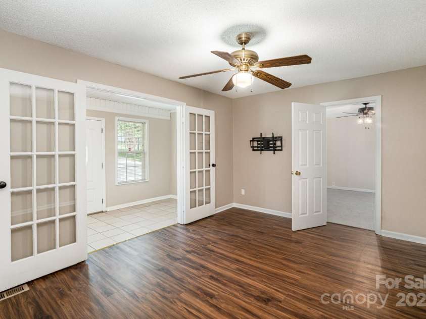 308 Louisiana Avenue, Bessemer City, NC 28016.  MLS# CAR4287596, YatesRealty ID 32445. 