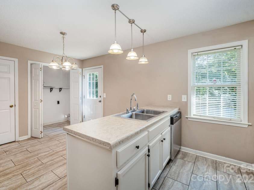 308 Louisiana Avenue, Bessemer City, NC 28016.  MLS# CAR4287596, YatesRealty ID 32445. 