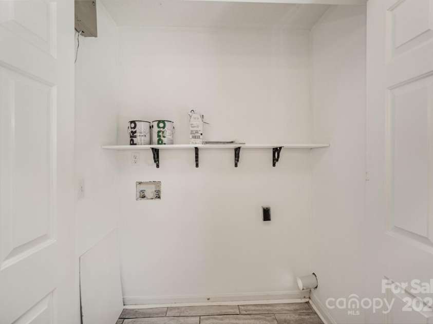 308 Louisiana Avenue, Bessemer City, NC 28016.  MLS# CAR4287596, YatesRealty ID 32445. 