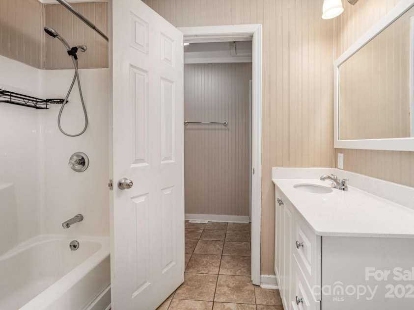 308 Louisiana Avenue, Bessemer City, NC 28016.  MLS# CAR4287596, YatesRealty ID 32445. 