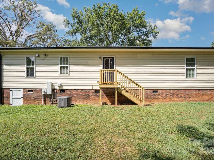 308 Louisiana Avenue, Bessemer City, NC 28016.  MLS# CAR4287596, YatesRealty ID 32445. 