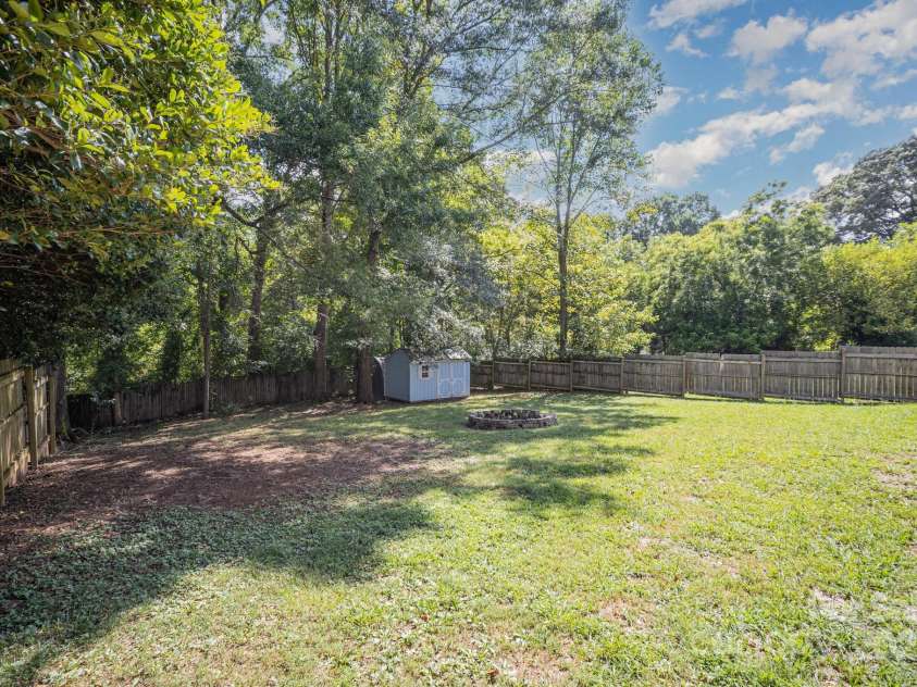 308 Louisiana Avenue, Bessemer City, NC 28016.  MLS# CAR4287596, YatesRealty ID 32445. 