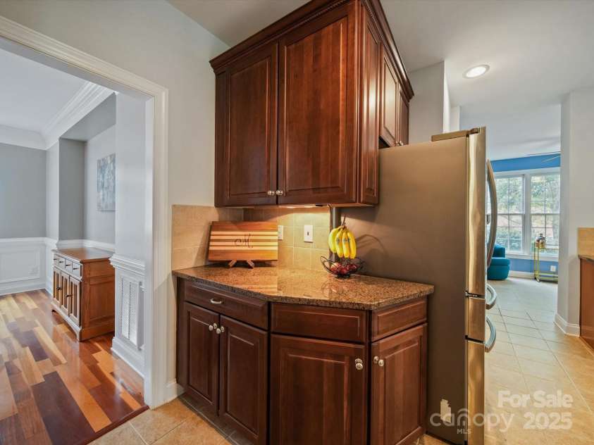 7408 Golf Course Drive, Denver, NC 28037.  MLS# CAR4287622, YatesRealty ID 32446. Butlers Pantry