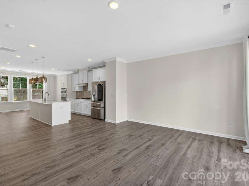 13018 Simoneaux Lane, Charlotte, NC 28277.  MLS# CAR4392350, YatesRealty ID 32449. 