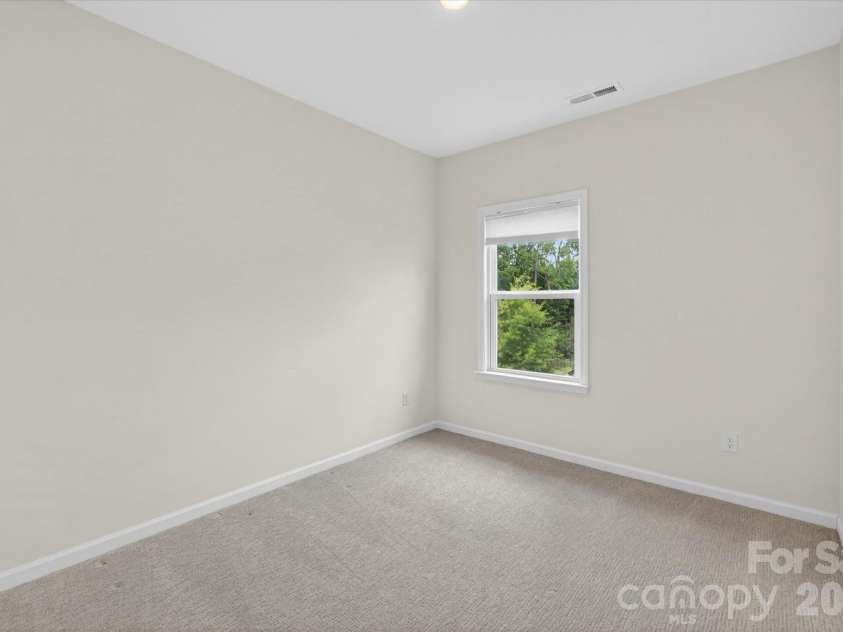 13018 Simoneaux Lane, Charlotte, NC 28277.  MLS# CAR4392350, YatesRealty ID 32449. 