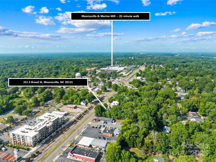 251 Broad Street, Mooresville, NC 28115.  MLS# CAR4287079, YatesRealty ID 32449. 