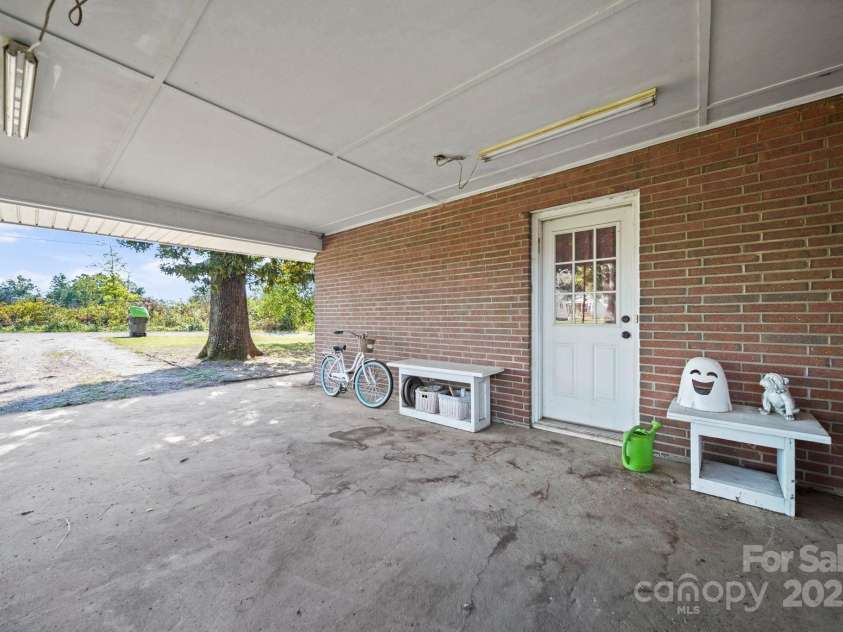 2189 Mary Street, China Grove, NC 28023.  MLS# CAR4301282, YatesRealty ID 3245. 