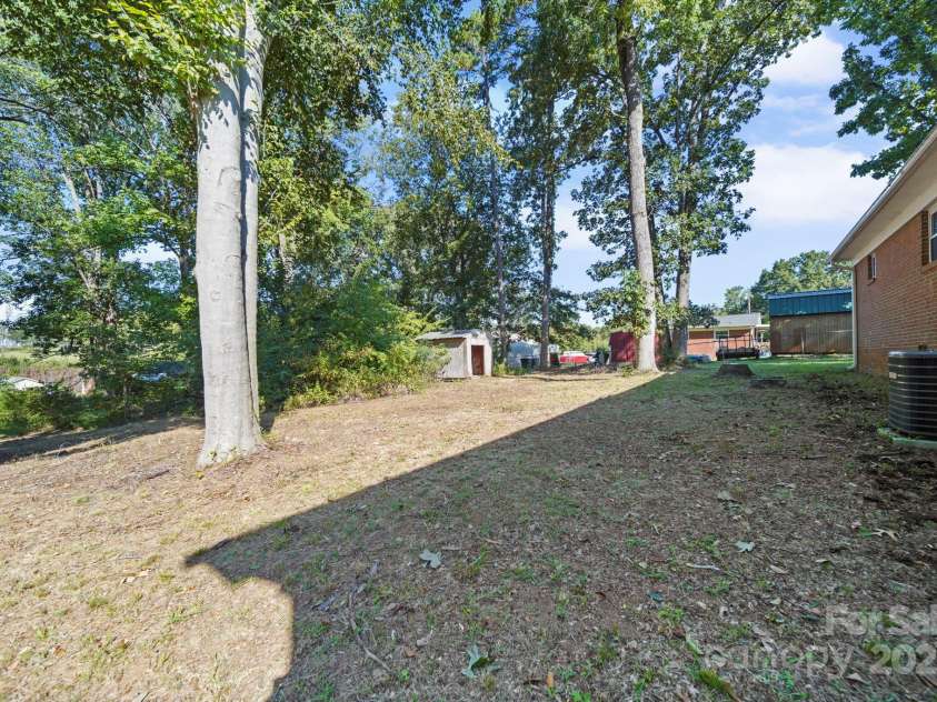 2189 Mary Street, China Grove, NC 28023.  MLS# CAR4301282, YatesRealty ID 3245. 