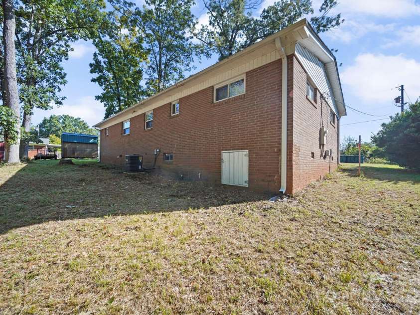 2189 Mary Street, China Grove, NC 28023.  MLS# CAR4301282, YatesRealty ID 3245. 