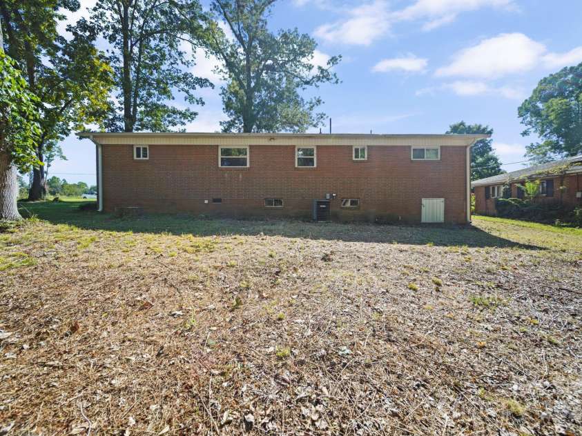 2189 Mary Street, China Grove, NC 28023.  MLS# CAR4301282, YatesRealty ID 3245. 