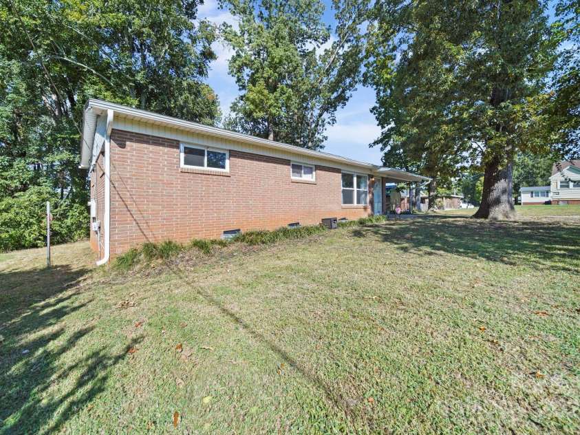 2189 Mary Street, China Grove, NC 28023.  MLS# CAR4301282, YatesRealty ID 3245. 