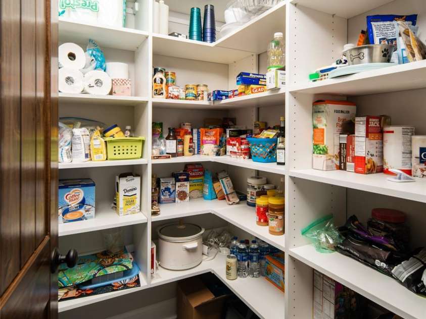 4870 Blowing Rock Boulevard, Lenoir, NC 28605.  MLS# CAR4078765, YatesRealty ID 3245. 