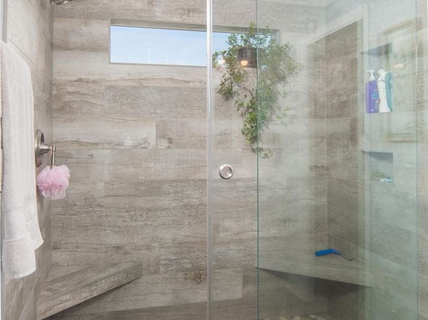 4870 Blowing Rock Boulevard, Lenoir, NC 28605.  MLS# CAR4078765, YatesRealty ID 3245. 