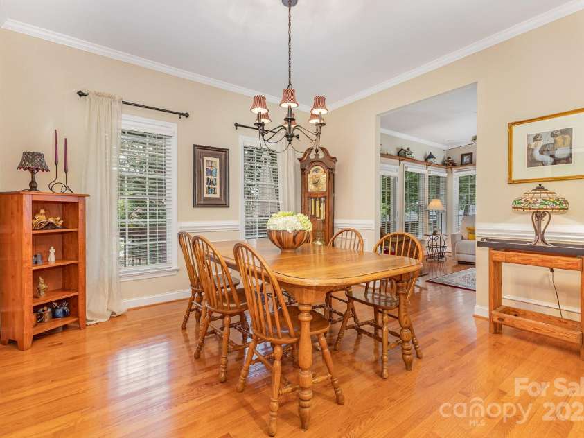 5205 Tedorill Lane, Charlotte, NC 28226.  MLS# CAR4275188, YatesRealty ID 32451. 