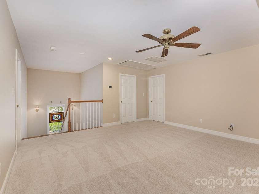5205 Tedorill Lane, Charlotte, NC 28226.  MLS# CAR4275188, YatesRealty ID 32451. 