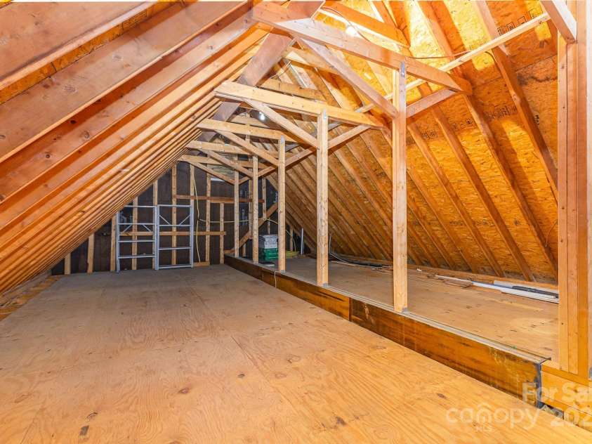 5205 Tedorill Lane, Charlotte, NC 28226.  MLS# CAR4275188, YatesRealty ID 32451. 