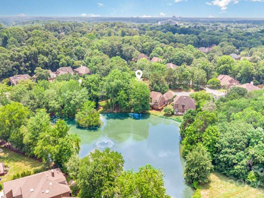 5205 Tedorill Lane, Charlotte, NC 28226.  MLS# CAR4275188, YatesRealty ID 32451. 